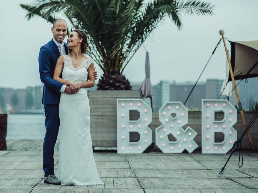 korting op photobooth huren met grote lichtletters